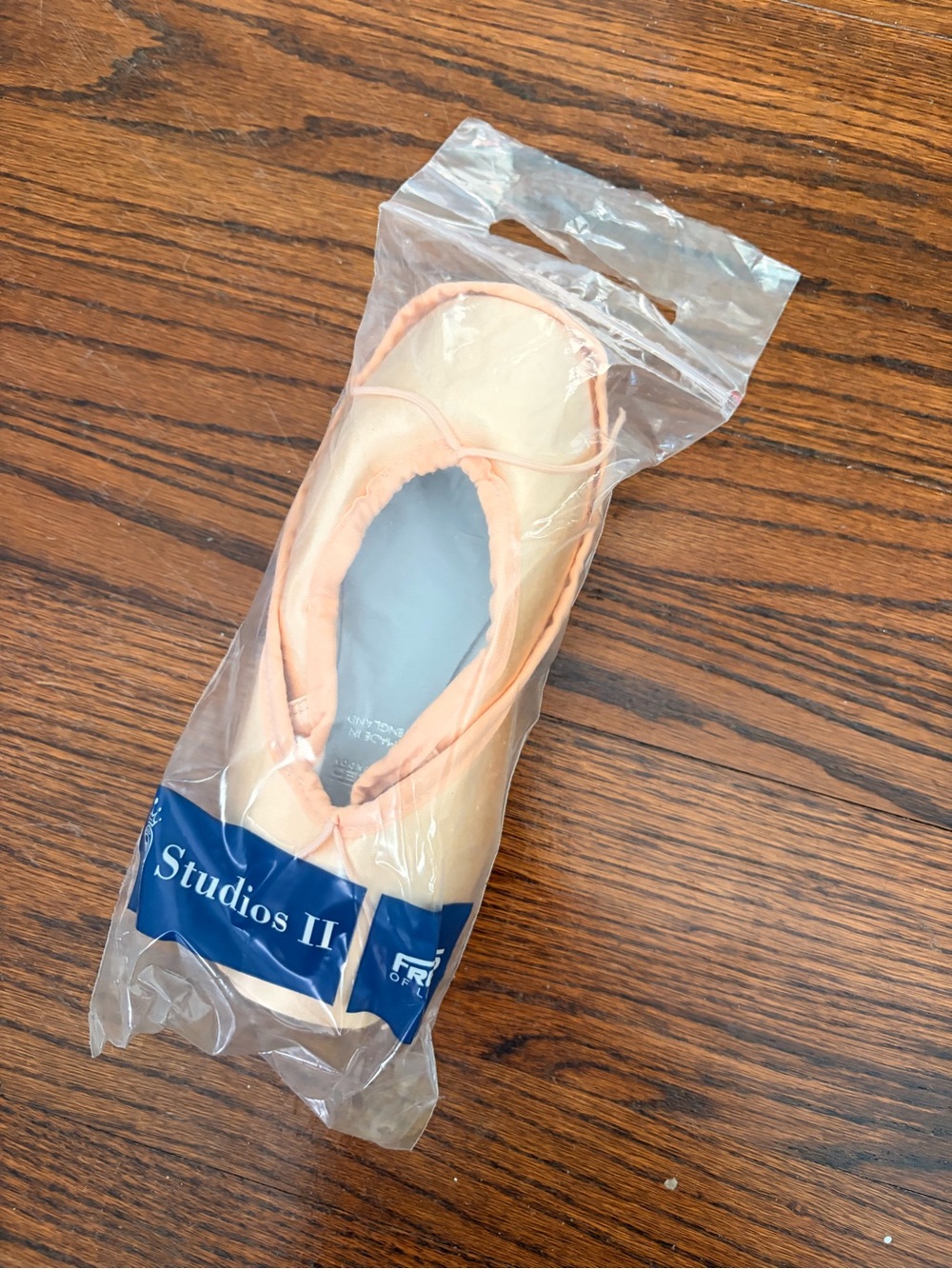 Freed Studio II Pointe Shoes 6.0EE Hard Shank